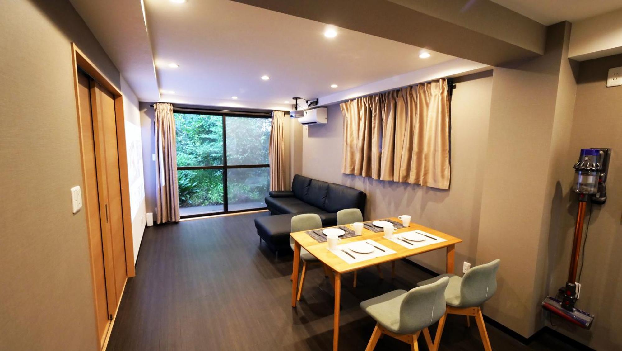 7Ppl Shinjuku Gyoen丶 National Garden丶 Kabukicho丶 Shinjuku Station丶 Golden Gai丶 Tokyo Metropolitan Government Building Yos4 Apartment Exterior photo